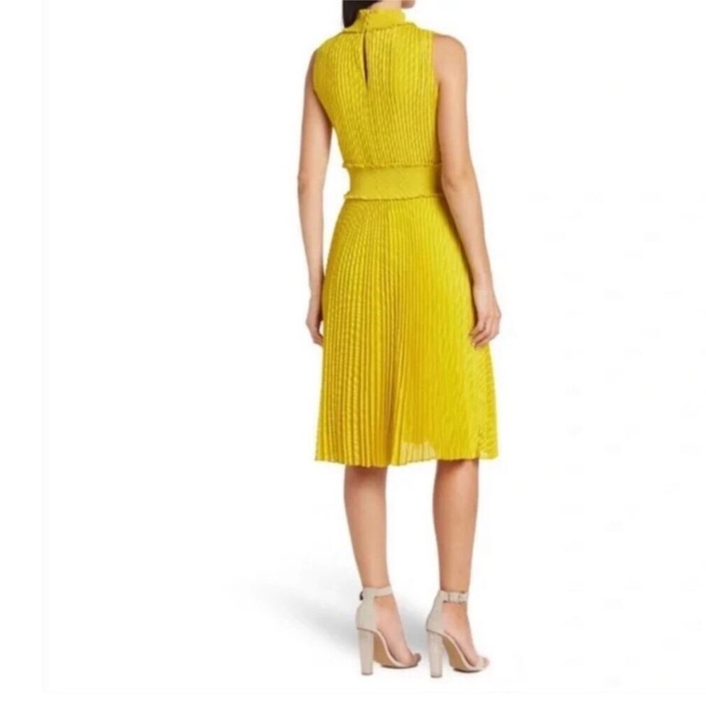 Nanette Lepore Pleated Dress NWOT Size 8 High Neck Sleeveless - Picture 2 of 10